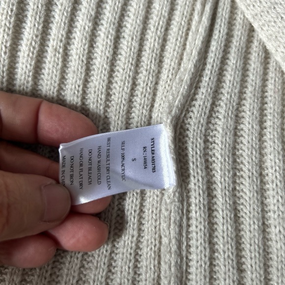 Sadie & Sage by Anthropologie cardigan distressed with pockets - Picture 9 of 11